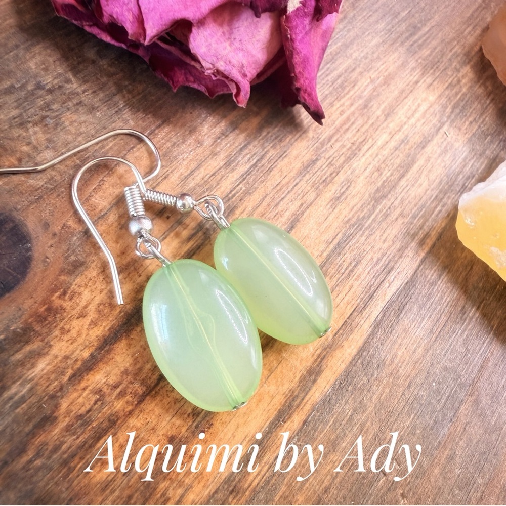 Alquimia Light Green glass Oval Drop Earrings